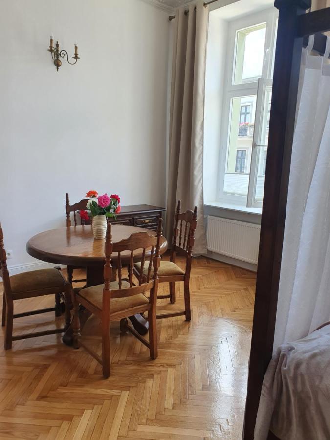 Prestige Aparthotel Piotrkowska 82 - Wyjatkowy Widok Na Deptak Łódź Extérieur photo
