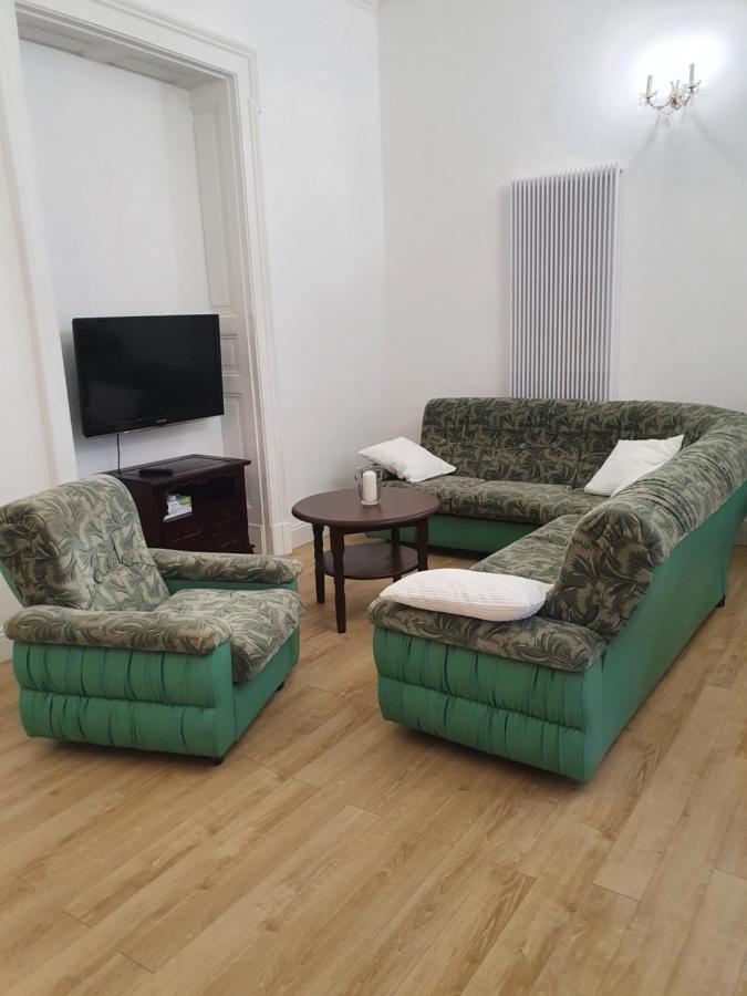 Prestige Aparthotel Piotrkowska 82 - Wyjatkowy Widok Na Deptak Łódź Extérieur photo